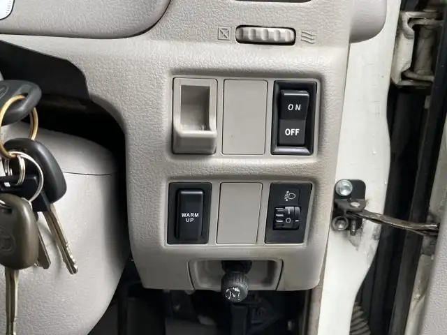 トヨタ トヨエース  平ボディ BDG-XZU368 H20｜画像12