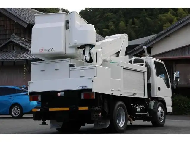 いすゞ エルフ 高所・建柱車 H18|画像2